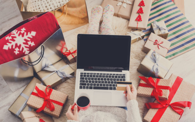 Five Tips for Hosting a Great Virtual Christmas Party